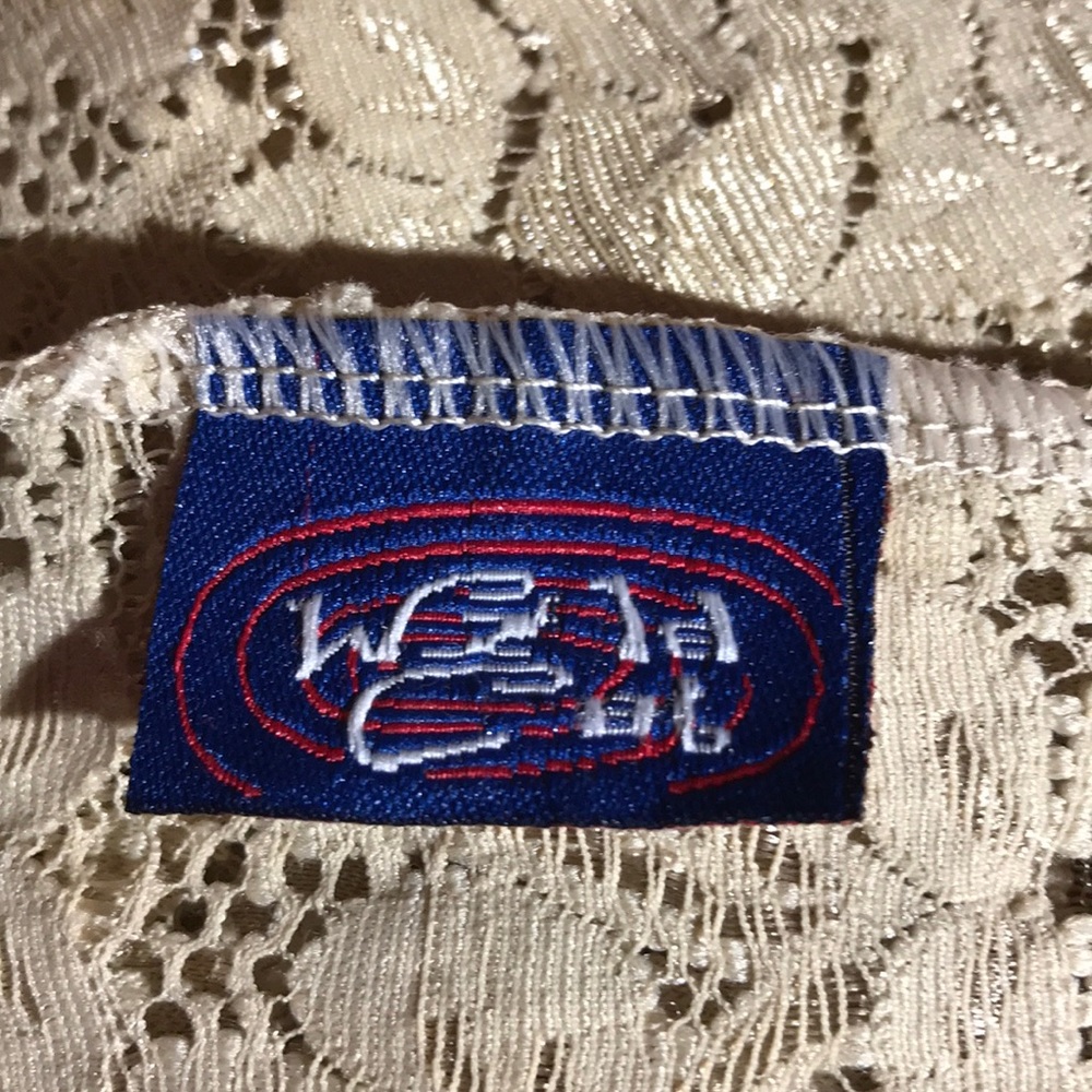 Stretch Lace Top - Picture 6 of 6